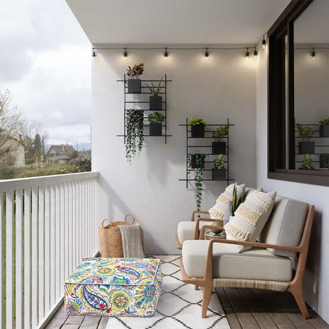 Square-Inflatable-Ottoman-Paisley Chili in patio